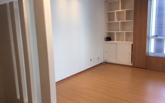 Locação | Centro – Conjunto Comercial 77m² | Mediato Imóveis | 729.729