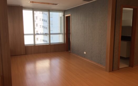 Locação | Centro – Conjunto Comercial 77m² | Mediato Imóveis | 729.729