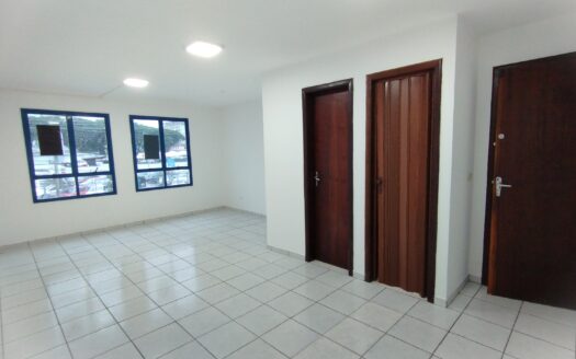 Locação | Alto da XV – Conjunto Comercial 38m² | Mediato Imóveis | 725.260