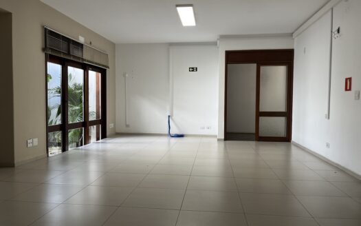 Locação | Água Verde – Casa comercial 354m² | Mediato Imóveis | 1026.002