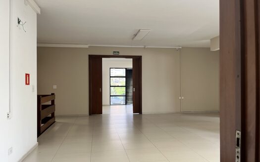 Locação | Água Verde – Casa comercial 354m² | Mediato Imóveis | 1026.002