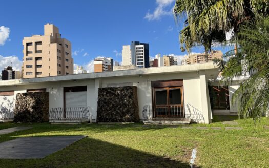 Locação | Água Verde – Casa comercial 354m² | Mediato Imóveis | 1026.002