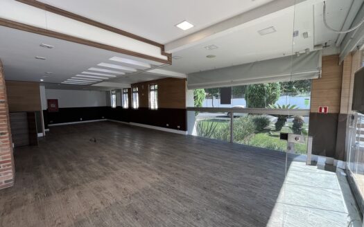 Locação | Cabral – Loja 173m² | Mediato Imóveis | 1275.001
