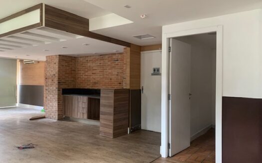 Locação | Cabral – Loja 173m² | Mediato Imóveis | 1275.001