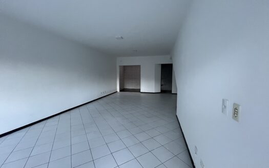 Locação | Água Verde – Loja 50m² | Mediato Imóveis | 1257.006