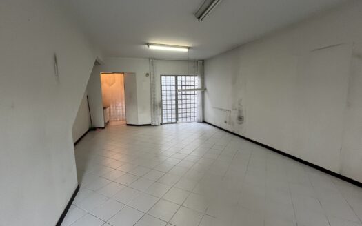 Locação | Água Verde – Loja 50m² | Mediato Imóveis | 1257.007